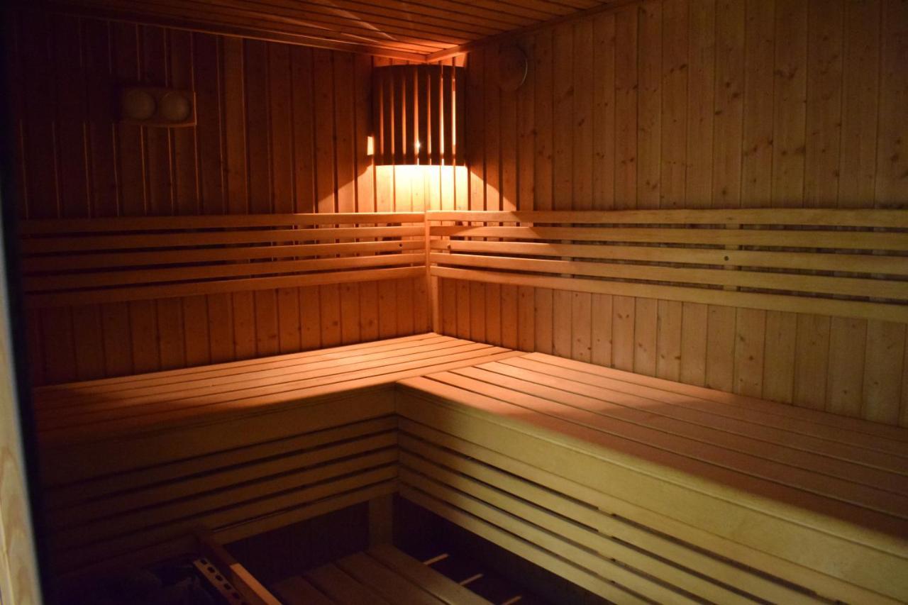 Zorghotel De Ceder เดนเซอ ภายนอก รูปภาพ